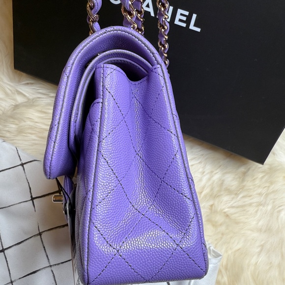 NEW Chanel 20S Lilac Caviar Small Classic Flap Bag Light Gold Hardware RARE - Picture 3 of 11